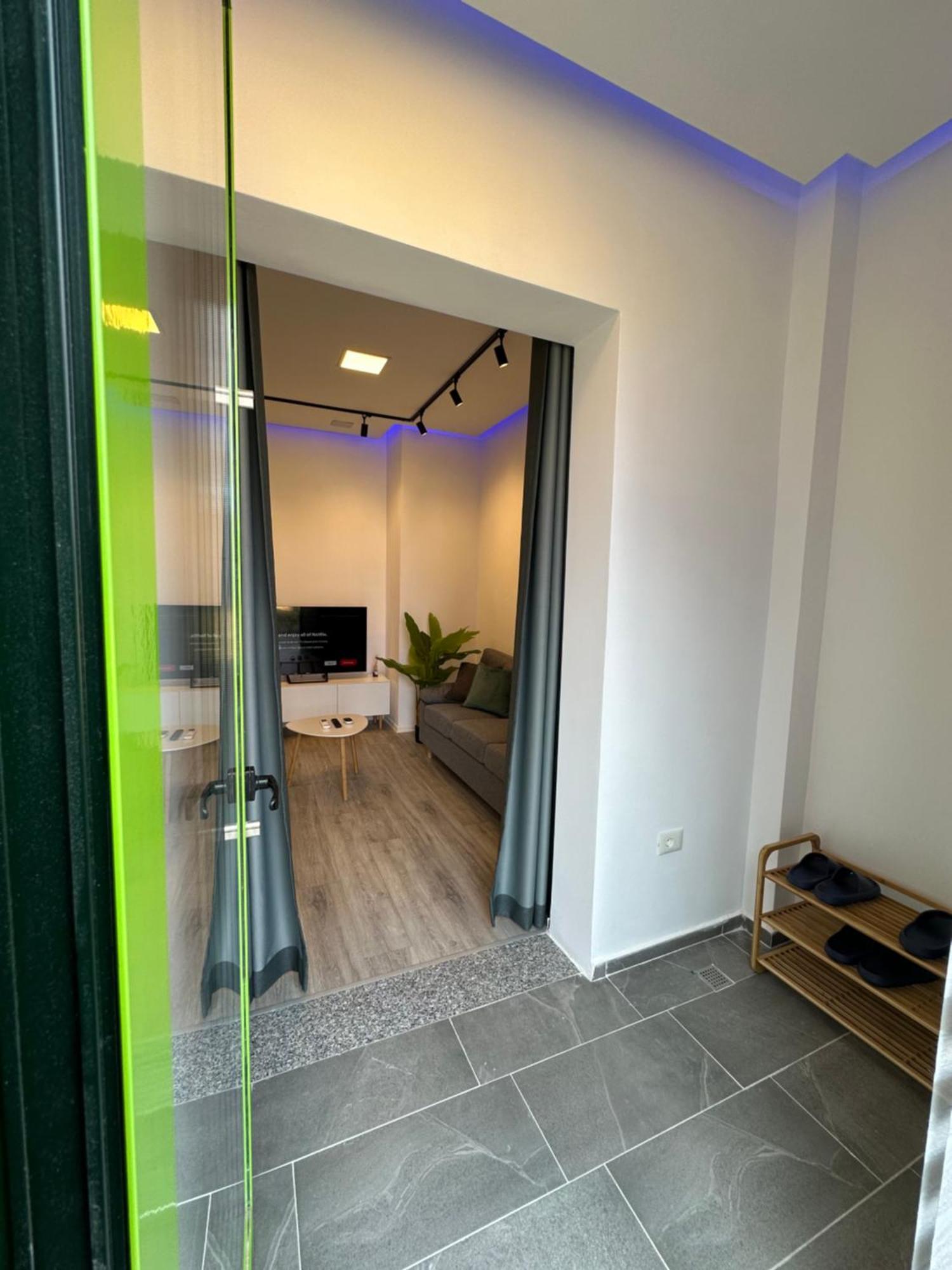 Sunflower Apartment Tiranë Ngoại thất bức ảnh